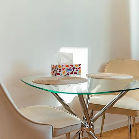 Calm And Spacious With Soft Tones By Blvd 25b4 - Pipera Bükreş