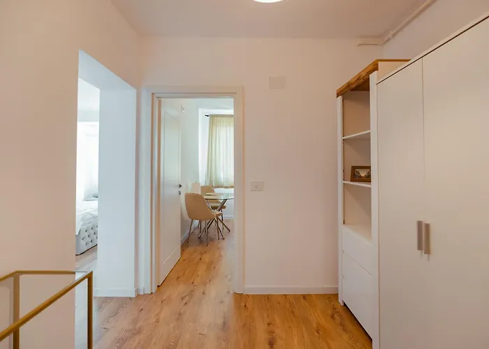 Calm And Spacious With Soft Tones By Blvd 25b4 - Pipera Apartman